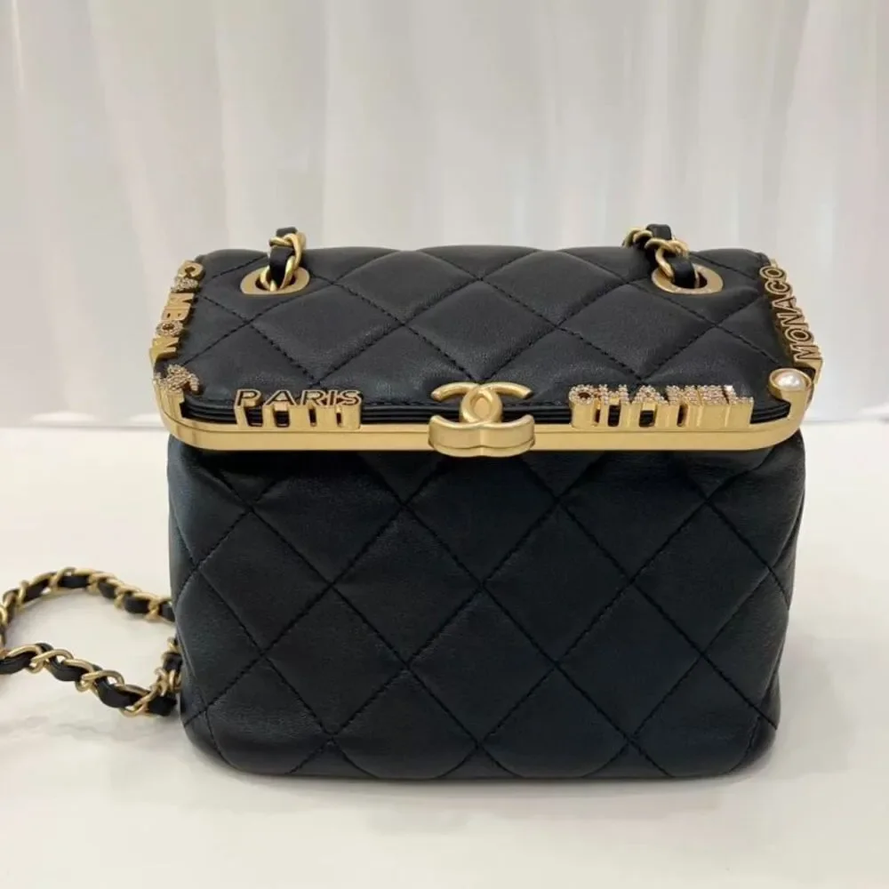 Chanel Women Pre-Loved Bag Brand New Condition